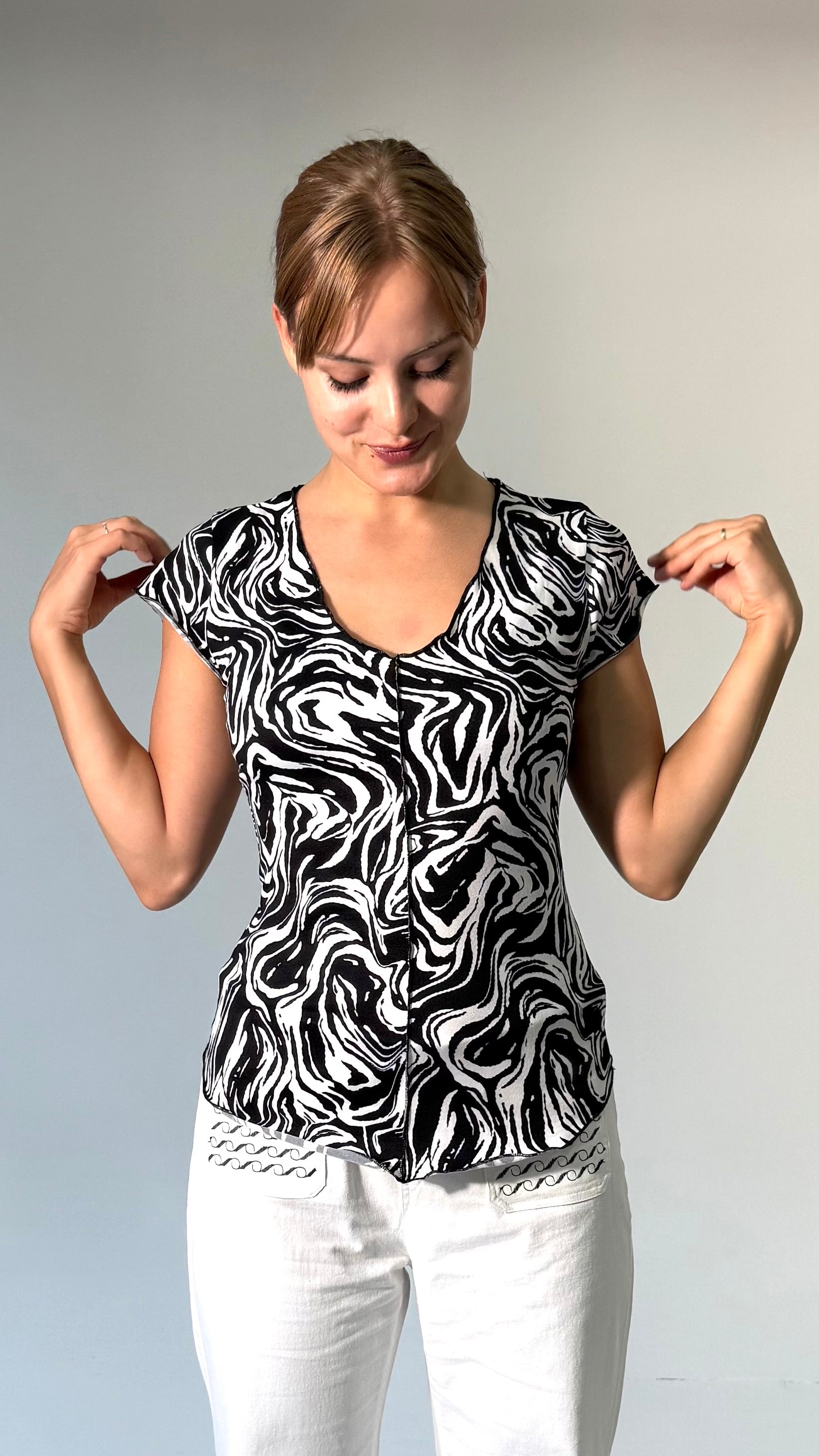 Swirl Top- with Merrowed Edge