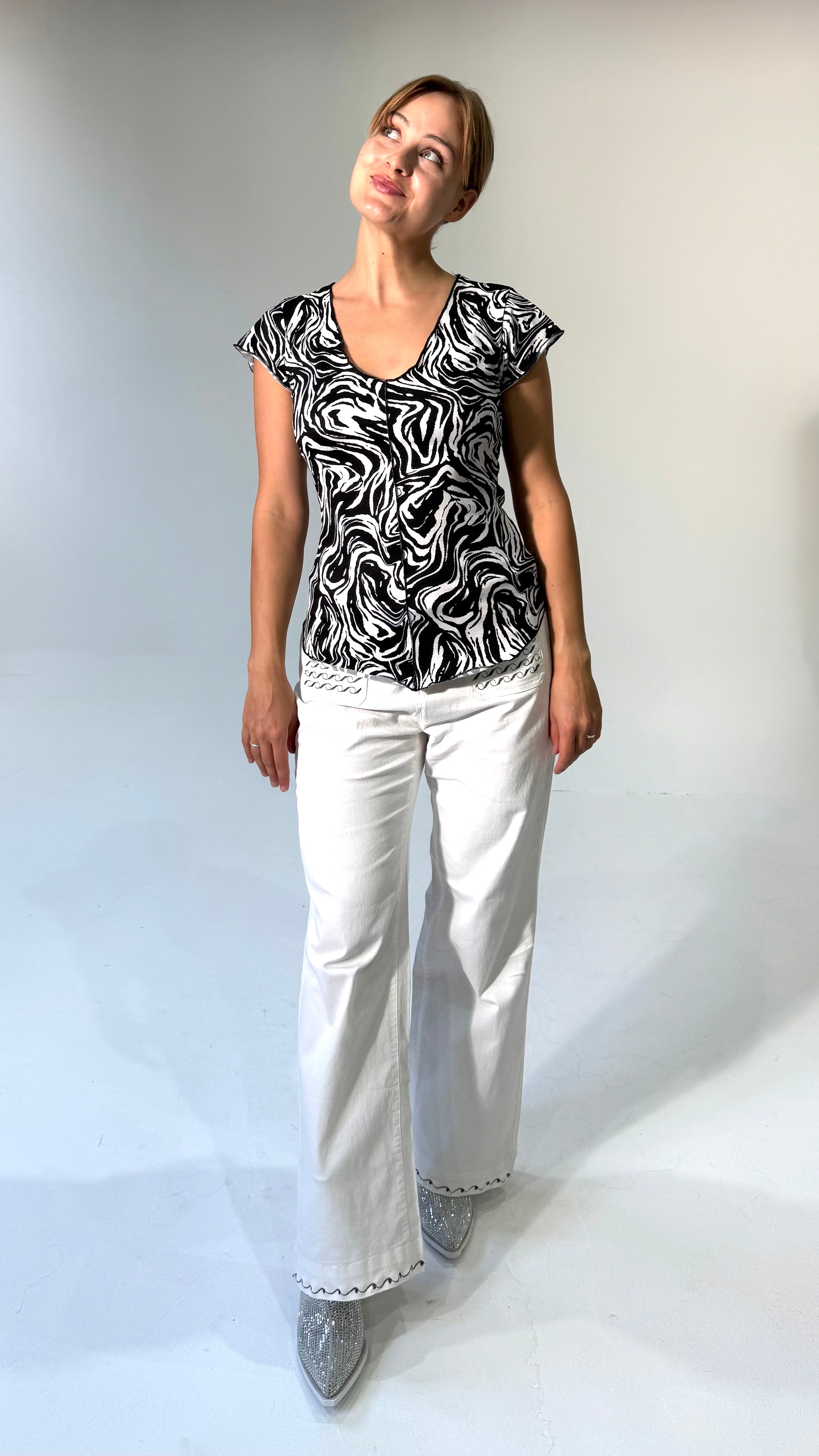 Swirl Top- with Merrowed Edge